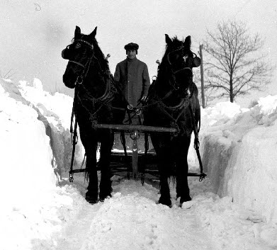 Snow with Team 1918b Snow with Team 1918b